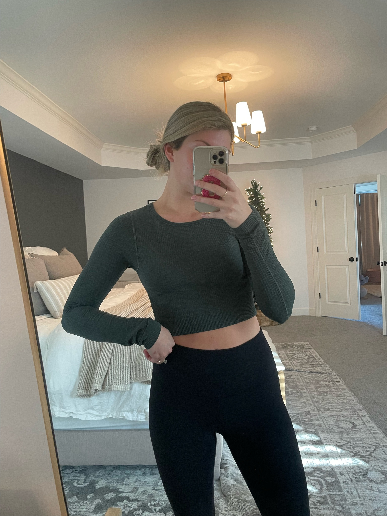 New Lulu. Size 8 tip 4 bottom 