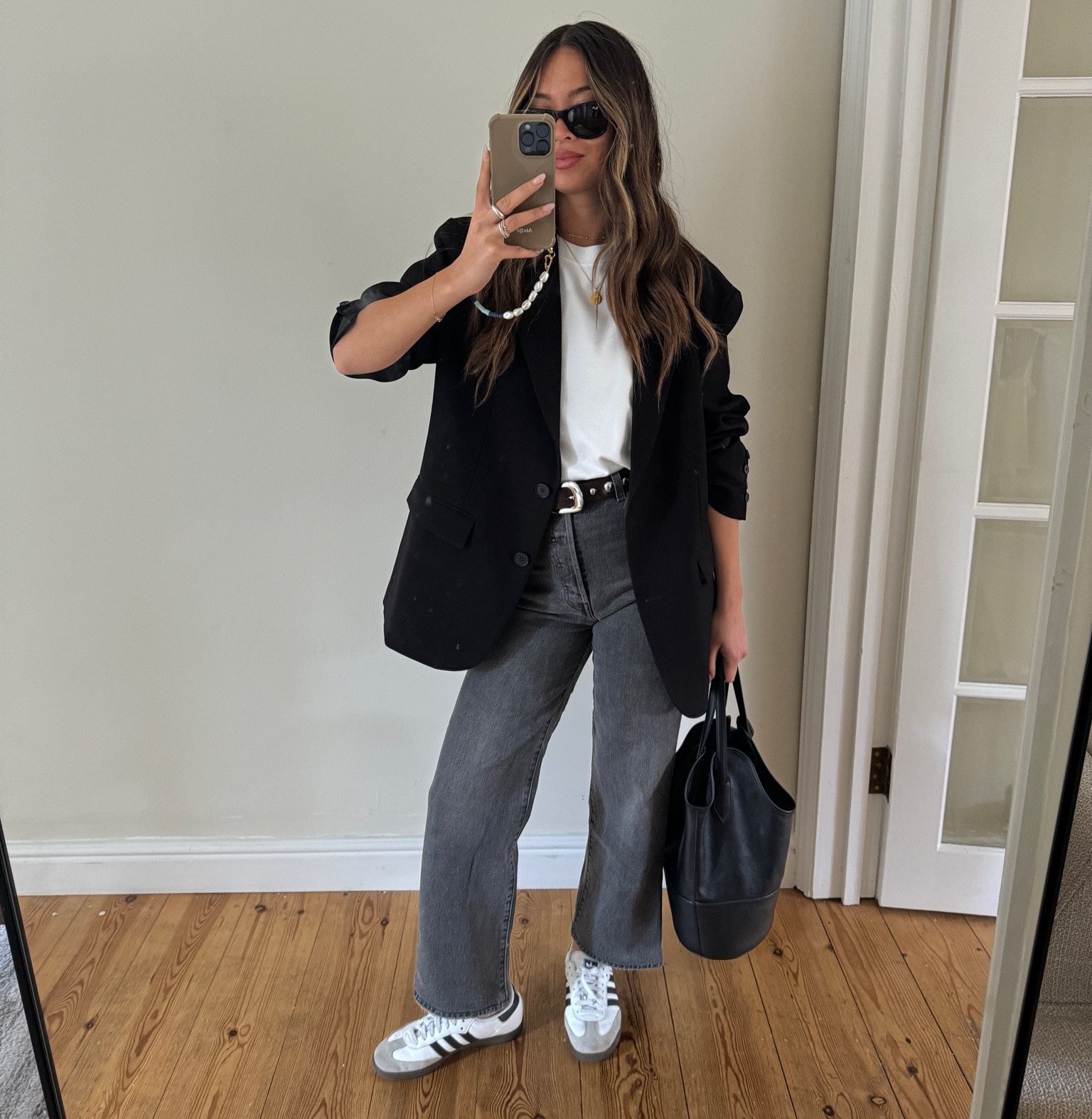 Outfit from my denim reel! Wearing my Levi’s ribcage (w 27 length 29) blazer is from REONA (linked similar!) 