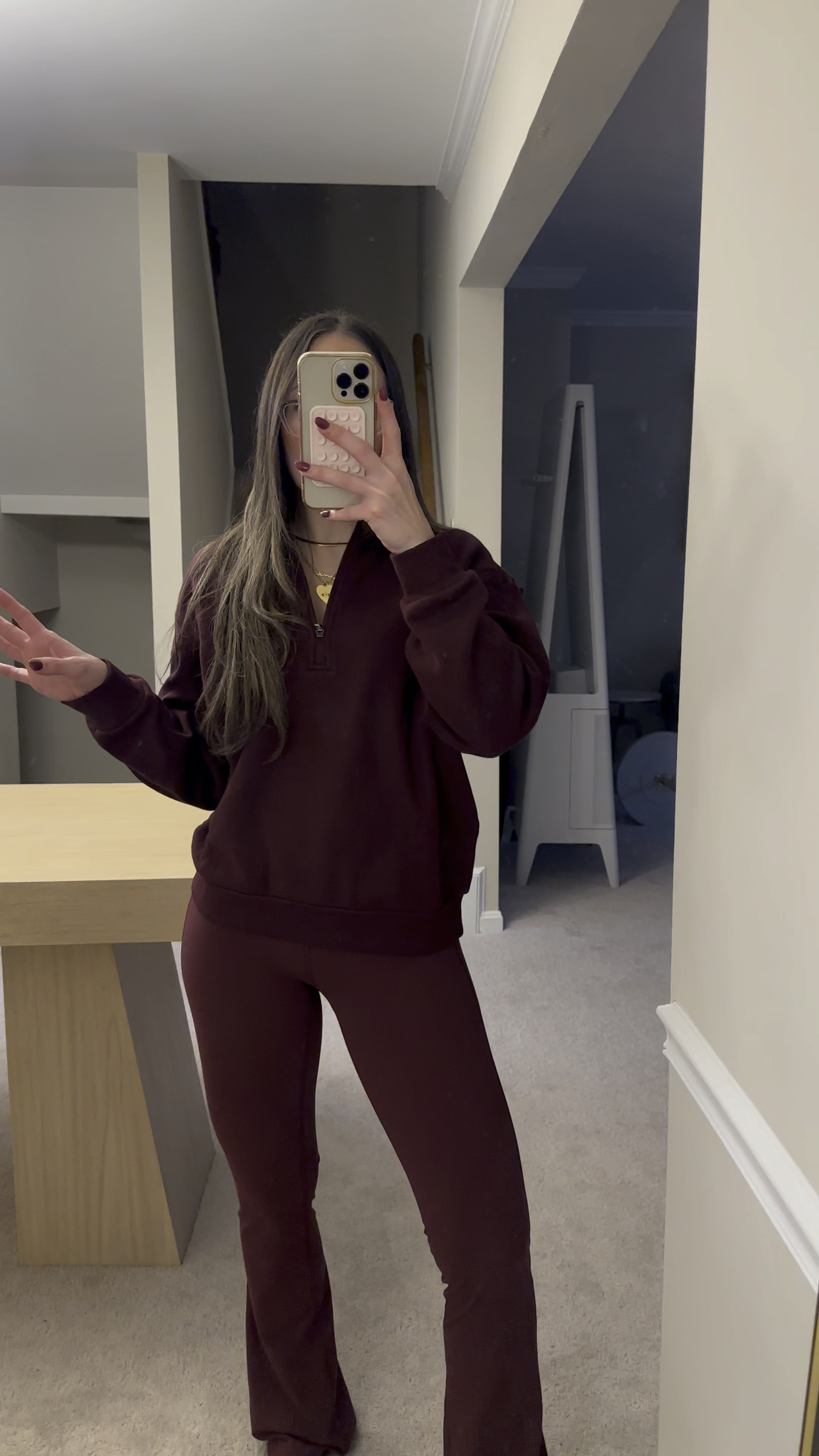 Burgundy sporty outfit for falll

#LTKFitness #LTKActive #LTKTravel