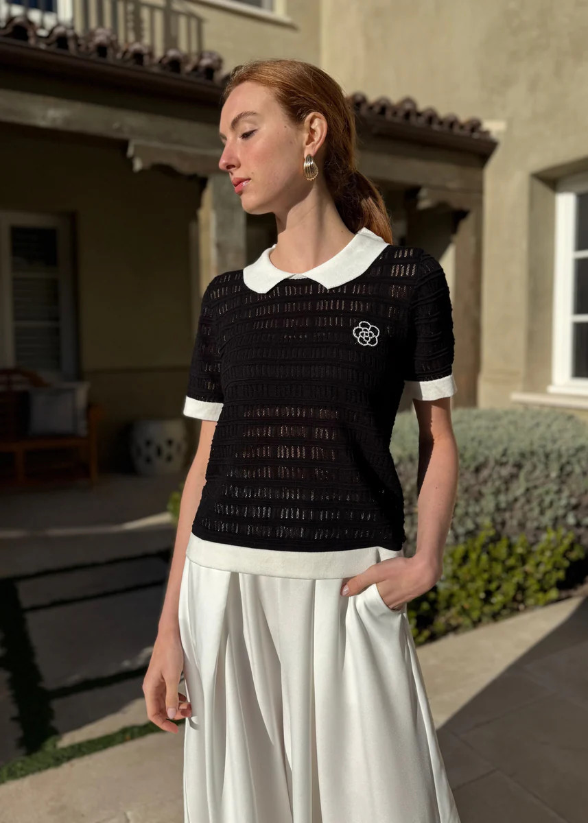 Clarence Black with White Trim Short Sleeve Top with Flower Applique and Collar | Benaar La