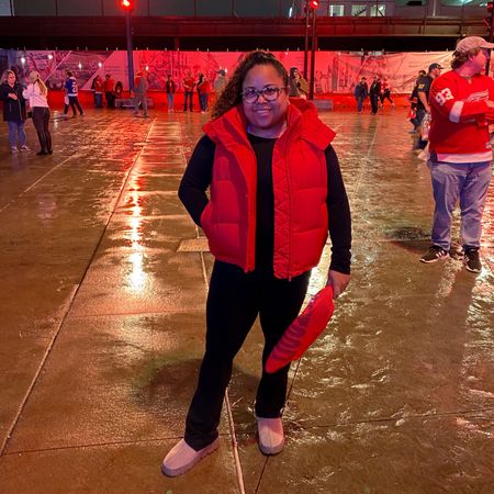 Last night’s Red Wings game was a blast! 

These leggings are the perfect length for anyone under 5 feet tall like I am! No hemming needed. Gave this look a fall-vibe by adding my favorite red puffer vest and some Uggs  

#LTKmidsize #LTKfindsunder50 #LTKstyletip