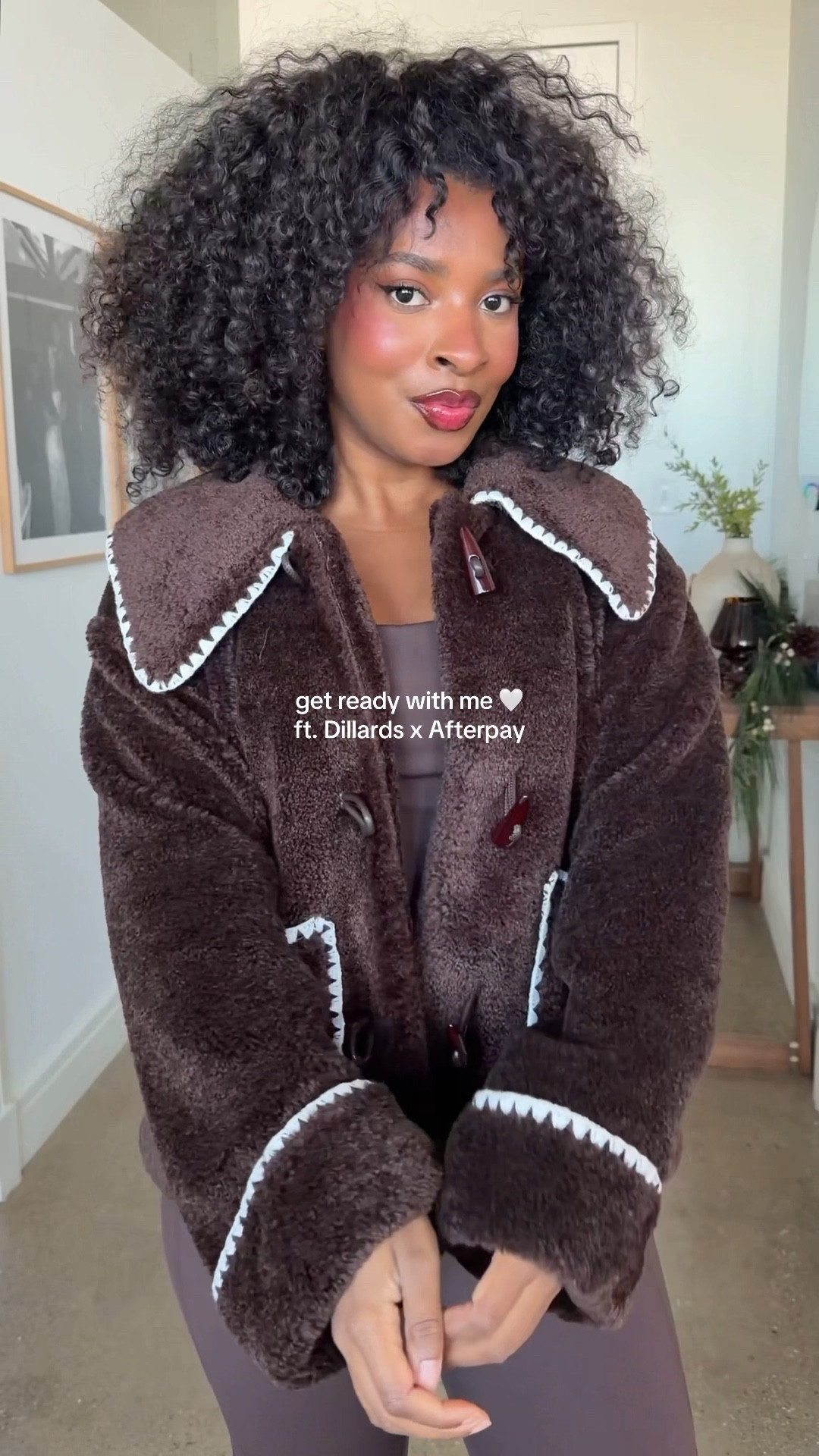 Cozy layers from Dillard’s 🤎

I’m wearing a teddy jacket layered over a brown workout set perfect for errands or an easy day out. I’ve linked all the pieces from this look in my LTK Shop so you can shop directly from there.

I checked out with Afterpay and paid it in 4, which makes holiday shopping feel way more manageable.

#Ad #DillardsPartner @Afterpay #AfterpayIt