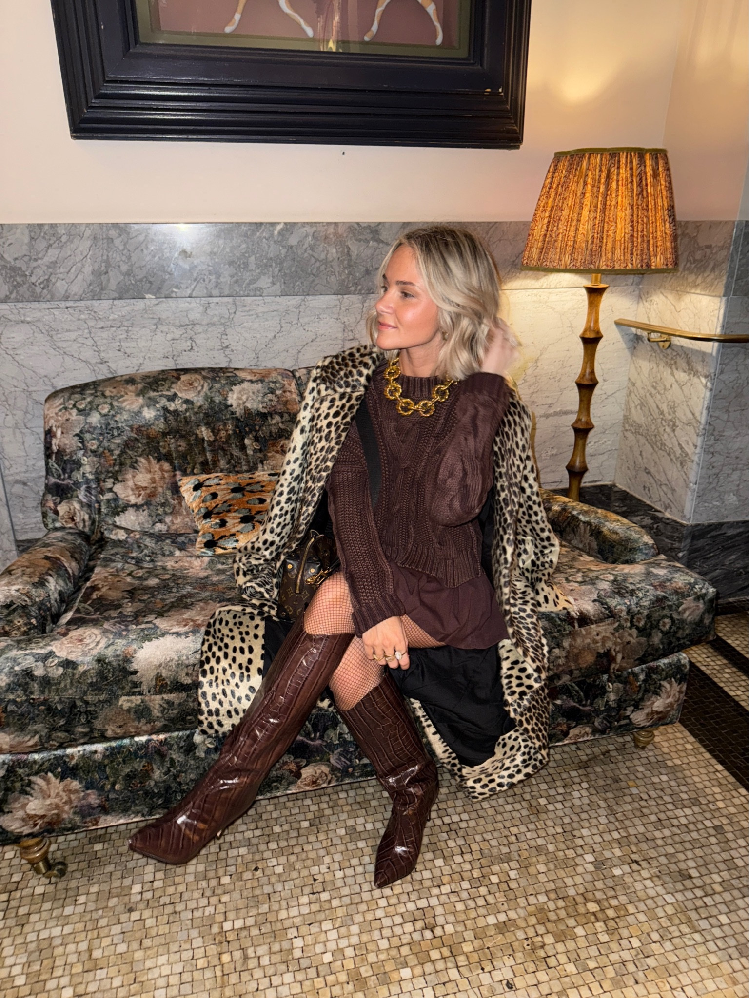 NYC night 1 outfit!! Holiday outfit, fall outfit, leopard coat, boots, fall sweater 

#LTKStyleTip