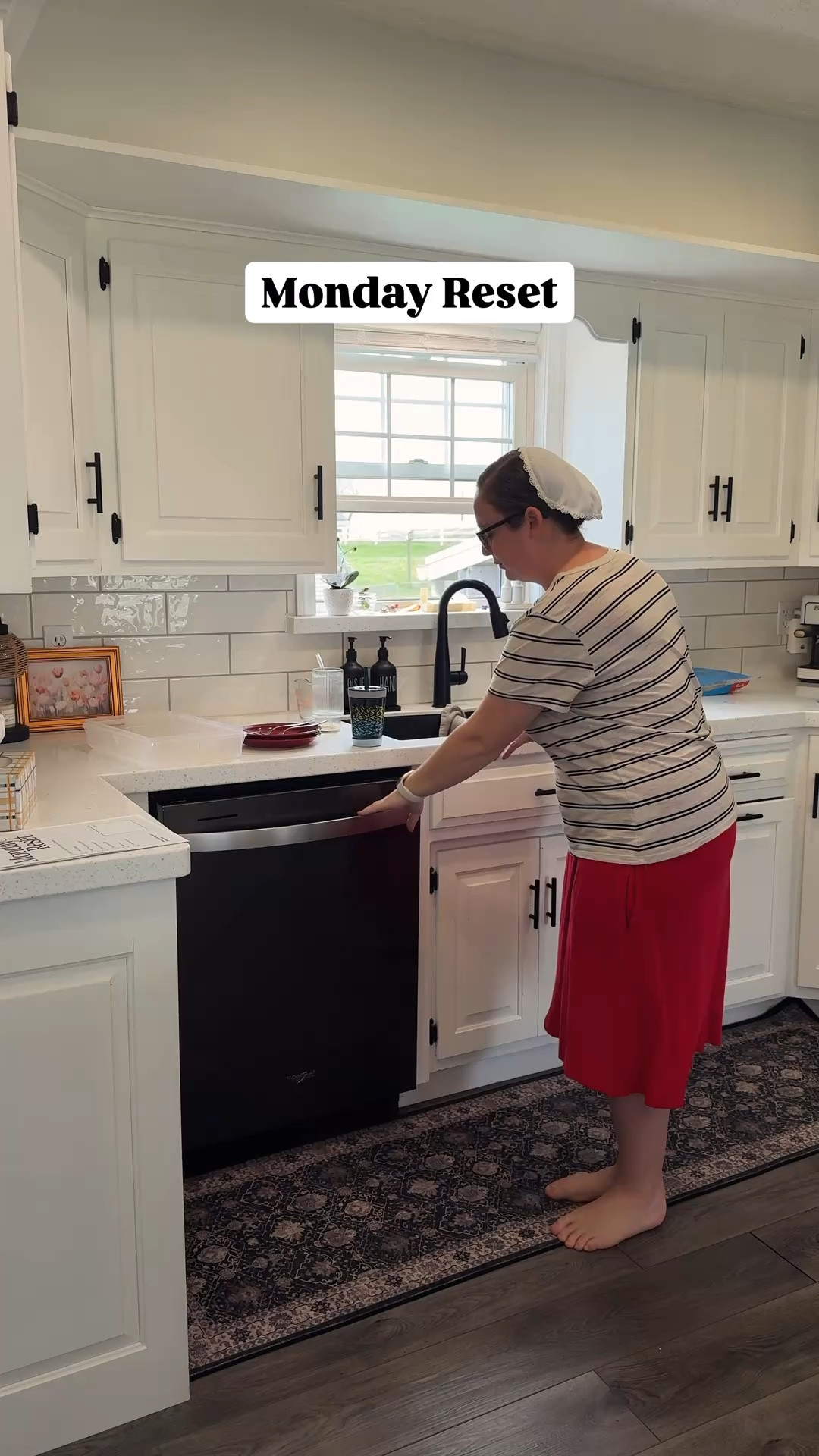 Do you have a cleaning routine you follow? Drop your favorite cleaning hacks in the comments.

Sweeper: @sharkhome 
Cleaning Products: @trulyfreehome 
.
.
.
.
#christianhomemaker #cleaningvlog #cleaningtipsandtricks #lizwengerd #cleaningroutine 

#LTKHome #LTKdayinmylife #LTKvlog