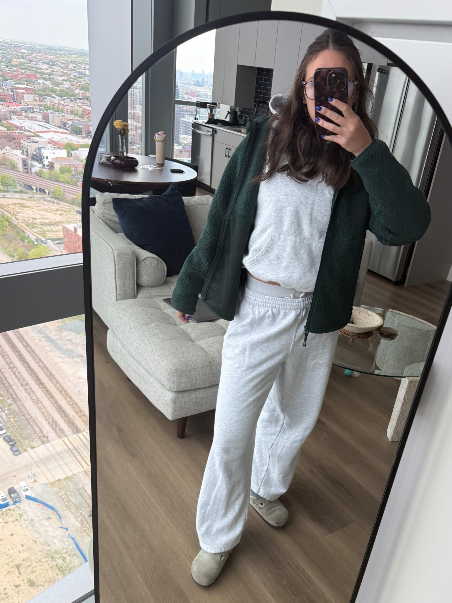 Comfy

#LTKootd #LTKmorningroutine #LTKSeasonal