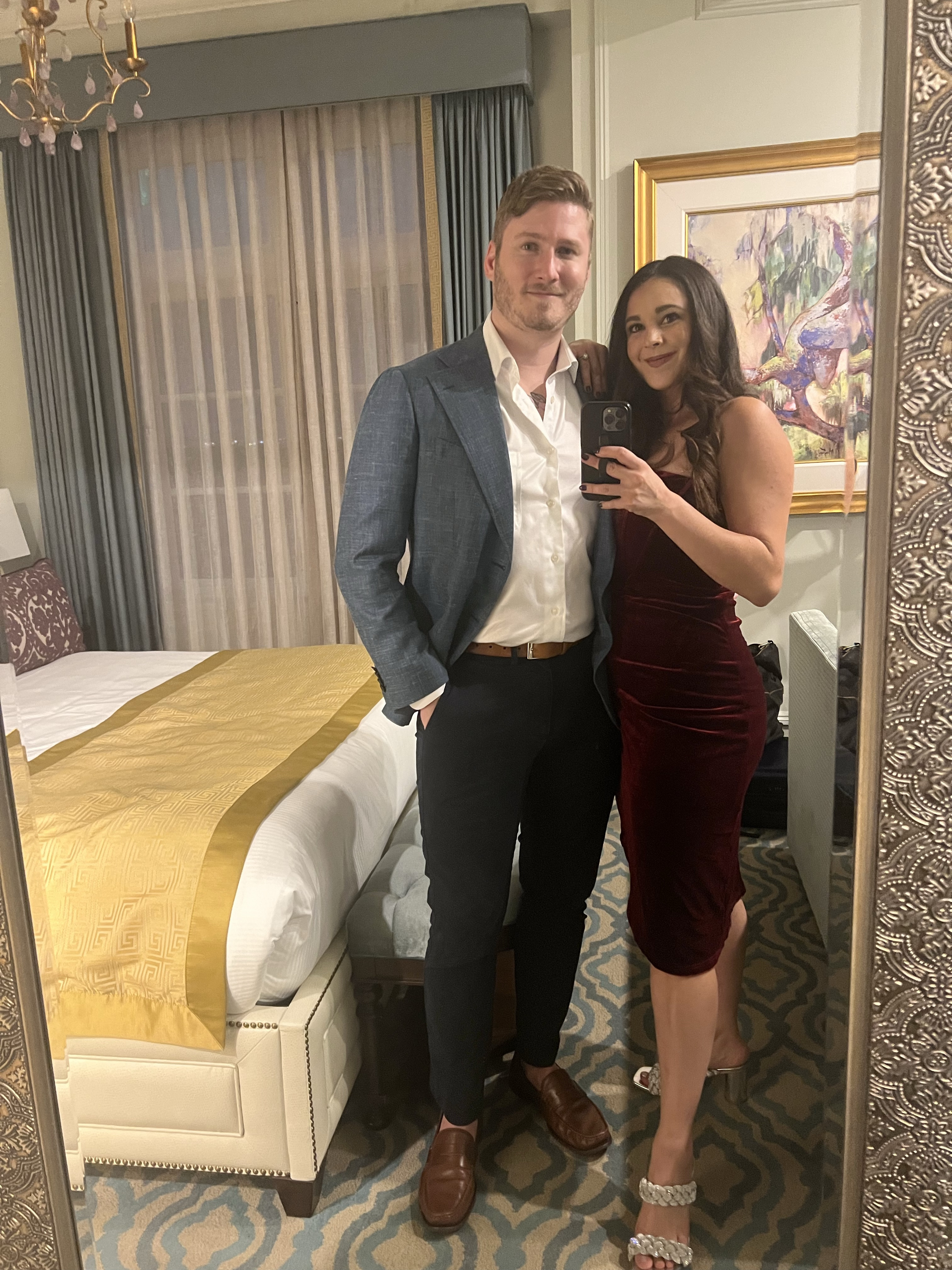 We clean up nice ♥️ #lulus #holidayparty #dress