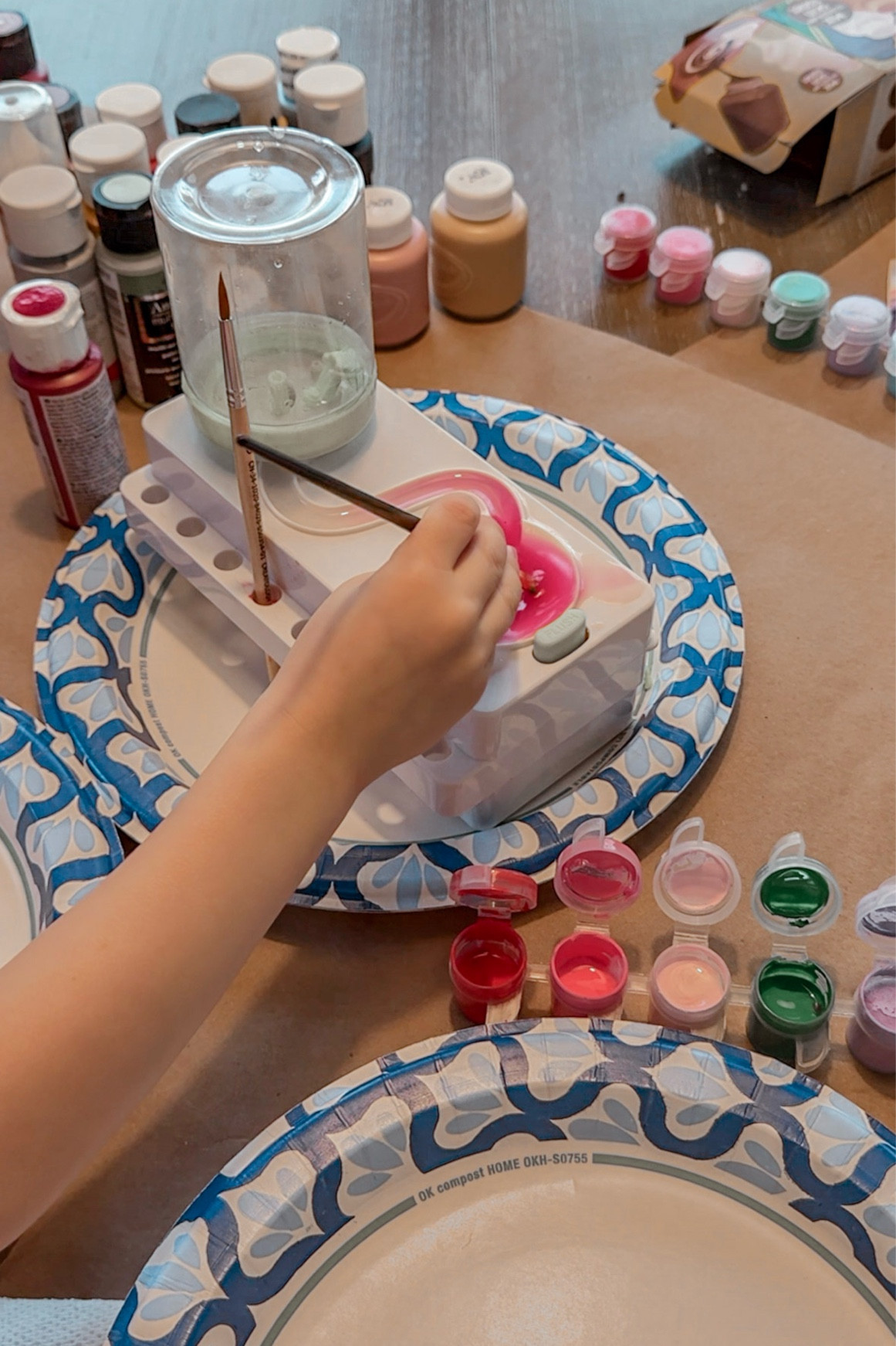 This has to be the coolest thing ever! It’s a paint brush cleaning station for kids! 🎨 simply press the button for clean water & dump when you’re done! My son thinks it’s so fun & makes clean up so much easier! Kids gift ideas, Christmas gift ideas, holiday shopping guide, Come Stay Awhile, Amanda Vernaci.