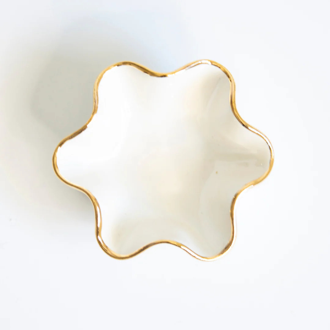 Ami Wavy Bowl - Ring Dish | Susan Gordon Pottery