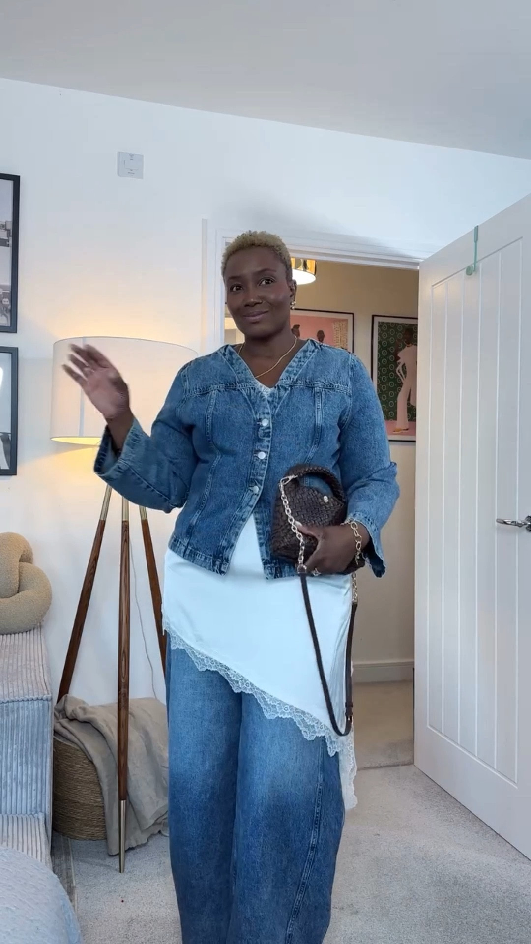 Styling jeans and a nice top for mid size gals comment link for outfit details. #size16style #denimondenim #midsizestyleinspo #womensstreetstyle