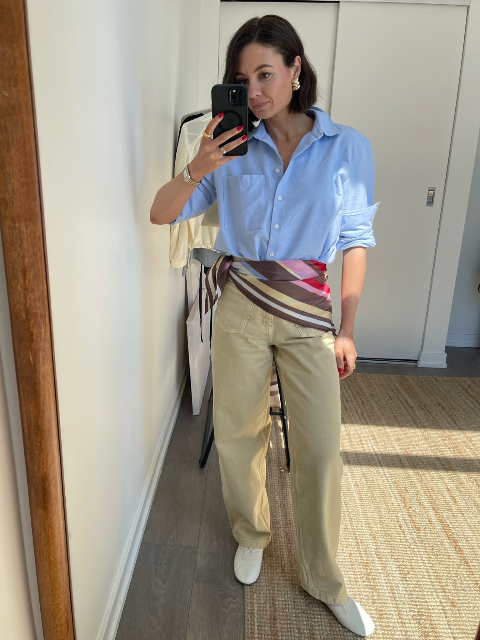 How good is this scarf? Love it paired with the blue and yellow!

Shirt - size S
Jeans - size 2

#LTKsummer #LTKcanada #LTKstyletip