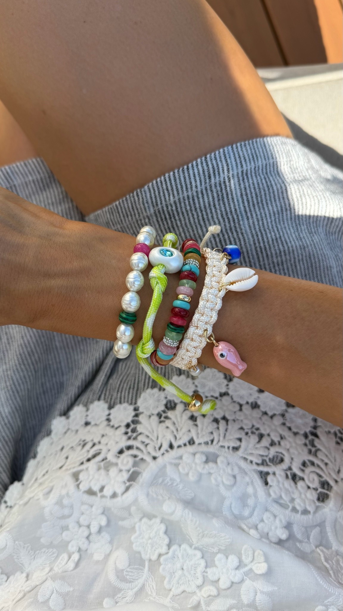Cutest summer bracelet stack 😍🐟🐚⚓️

#LTKSaleAlert #LTKSeasonal #LTKootd