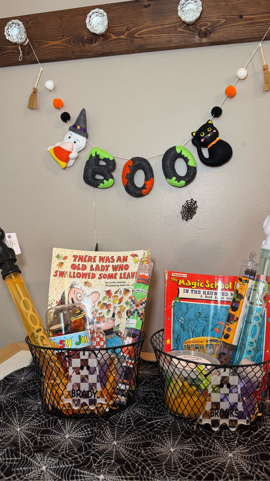 Do you give Boo baskets? 🎃👻 I finished up ours today thanks to a mix of Target’s bullseye section and a few small shops! These baskets are always so fun to put together for the boys — I can’t wait to see their faces light up on the 1st! 🧡

This year, we’re adding a new tradition: a handmade Boo garland by @jenandgeo! It’s the perfect touch to kick off spooky season. ✨

#BooBaskets #HalloweenTraditions #TargetFinds #SmallShopLove #BooCrew #SpookySeasonVibes #HandmadeGarland 