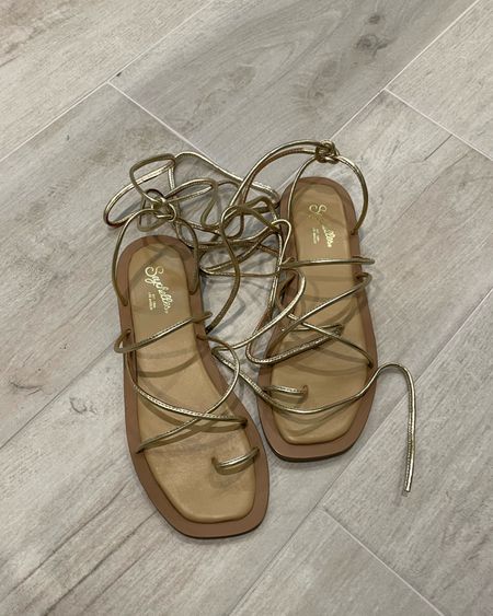16 sandals for spring & summer 

Sandals

#LTKstyletip #LTKFind #LTKshoecrush