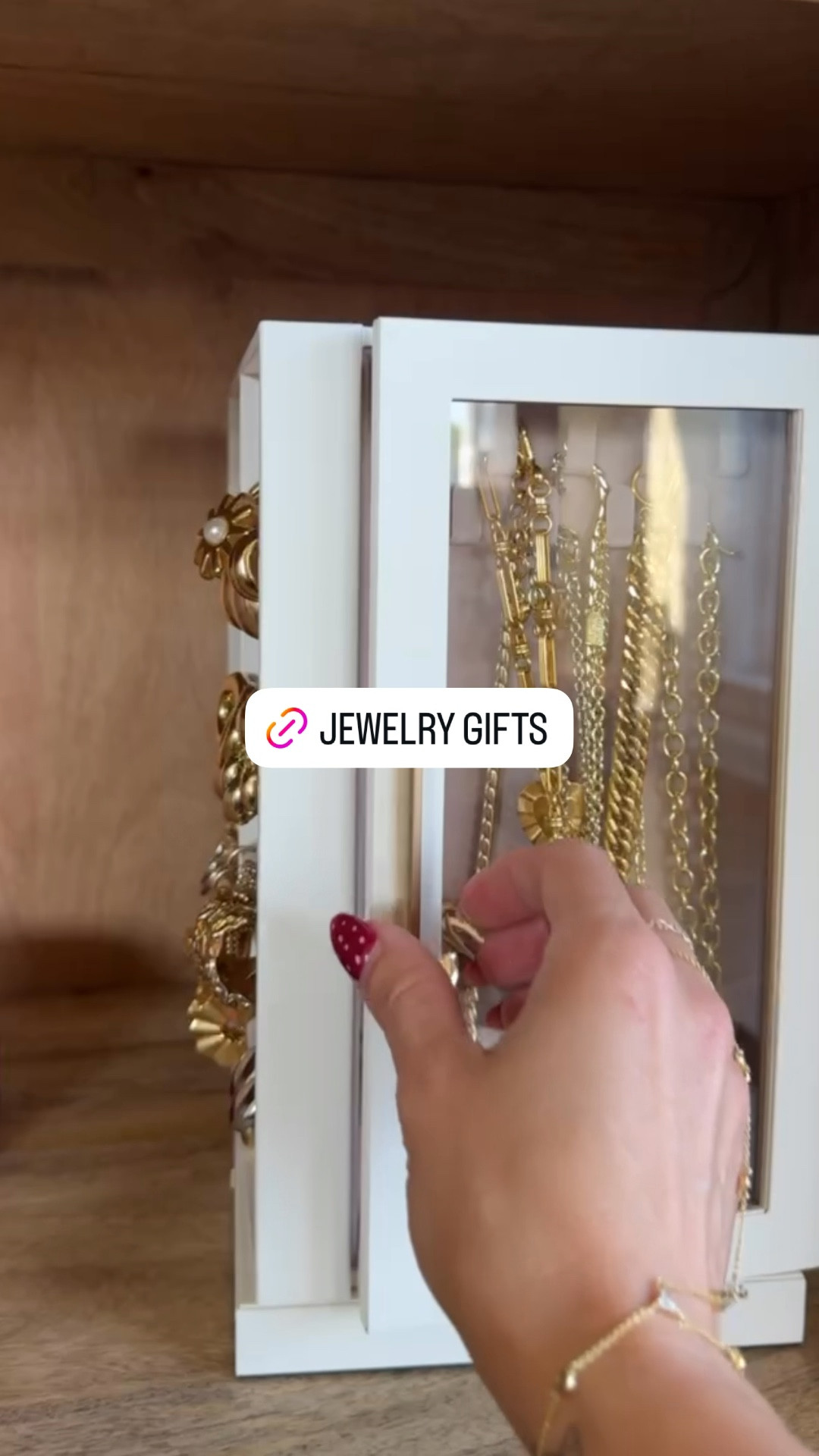 Jewelry gifts! 

#LTKSeasonal #LTKHoliday #LTKGiftGuide