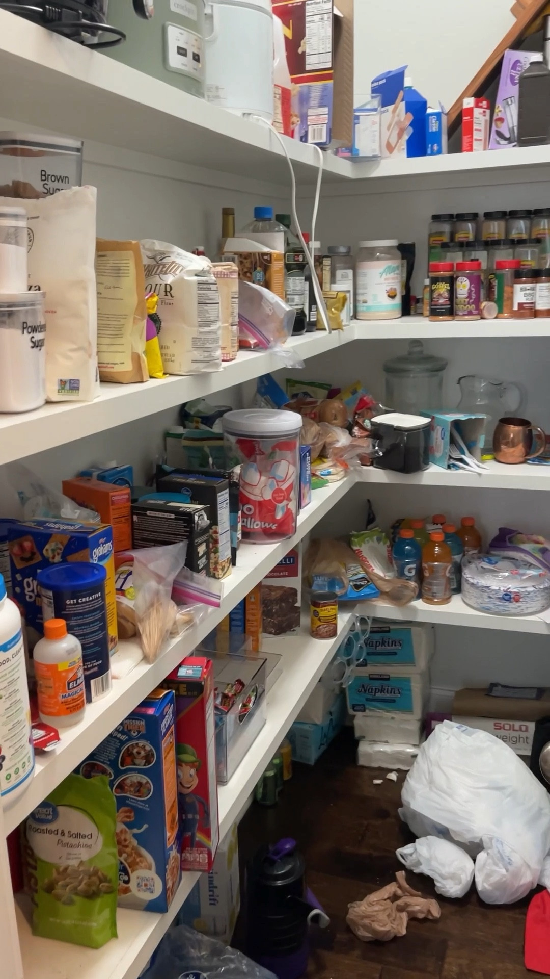 I have failed over and over to keep this pantry organized. This time when I cleaned it out, I decided I needed a system to help me keep it clean so it doesn’t end up looking exactly the same in a week or two.

These acrylic bins and organizers help me have designated drop zones for our food, help us easily find what we need, and shows me when we are running low on something.

We are going on week 3 of this system, and it’s still clean! That is a record for my family.

#LTKhome
