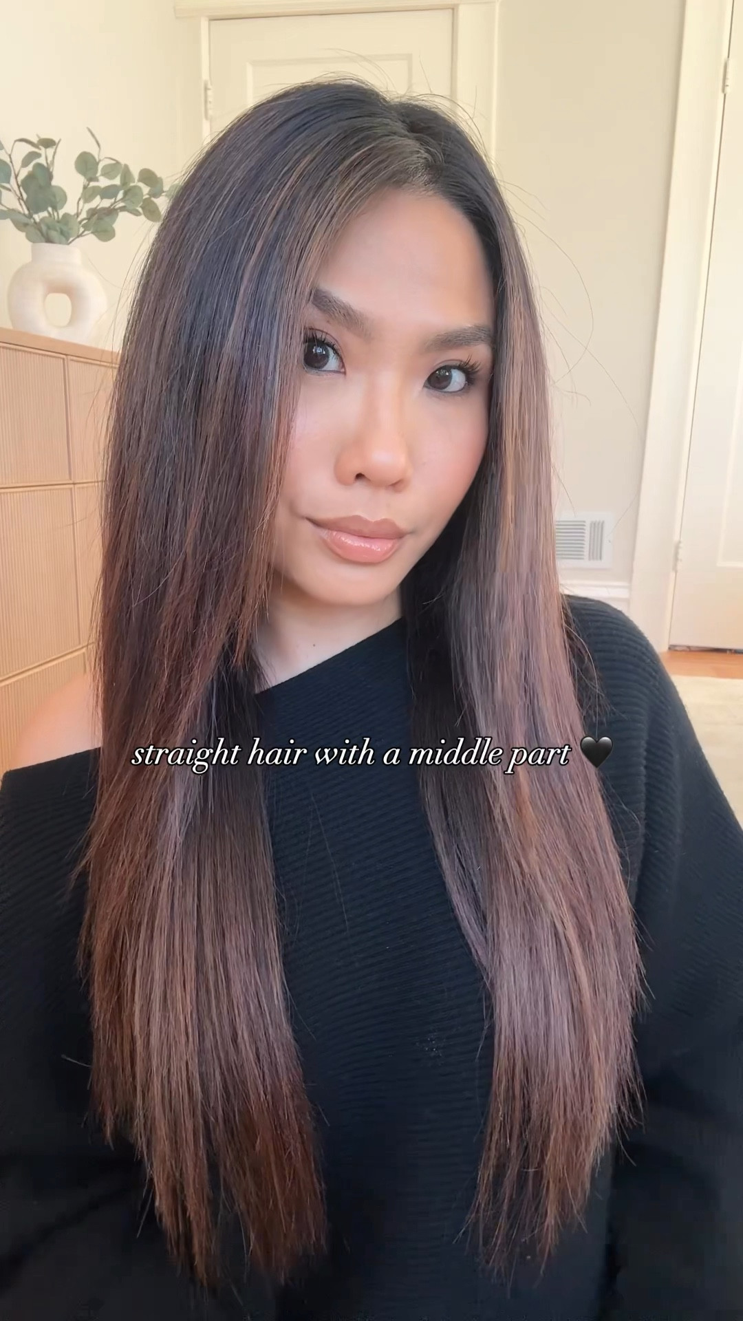 Straight hair with a middle part 🖤 

#LTKWatchNow #LTKBeauty