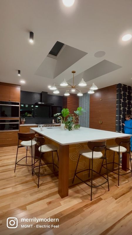 I’m not professionally trained on lighting but here’s what I like for lighting schemes in a kitchen…

💡Main light - island lighting generally, as a chandelier or pendants, cooler… 4000°K is my temp preference & 2400-3200lm 🤓
💡Mood lighting - dimmable, warmer at least two of them… 
💡Light it like an airport just incase… aka recessed lights - Dimmable, enough for the room… overhead on the edge of task areas.  I rarely turn these on but they seem necessary and I always overthink the layout.

💡Fixtures linked on LTK (linked in bio) 

— t a g s — 


#renovation 
#kitchenrenovation 
#midcenturymodern 
#midcenturyhome 
#midcenturymodernkitchen 
#mcm
#mcmkitchen #modernkitchen #modernkitchendesign #moderndesign 

#LTKhome