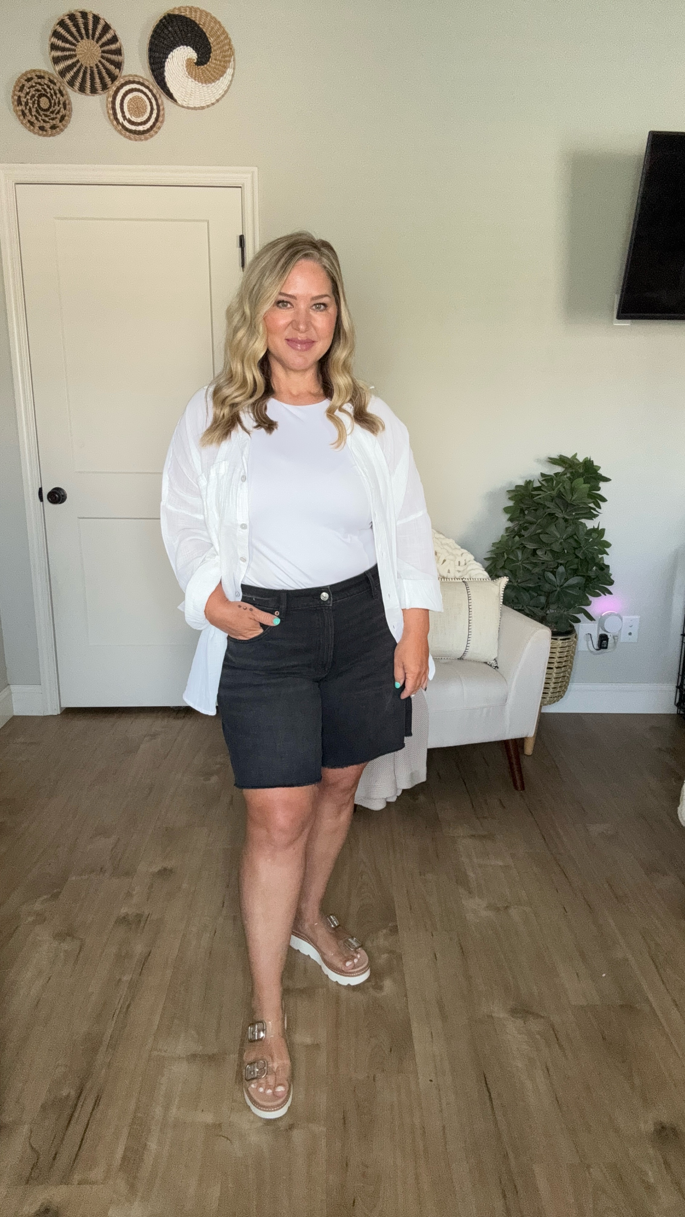 Size 12 or large in everything except the last jeans are a 10. I prefer a 10 in the dreamy drape stretch fabric  

#LTKOver40 #LTKPetite #LTKMidsize