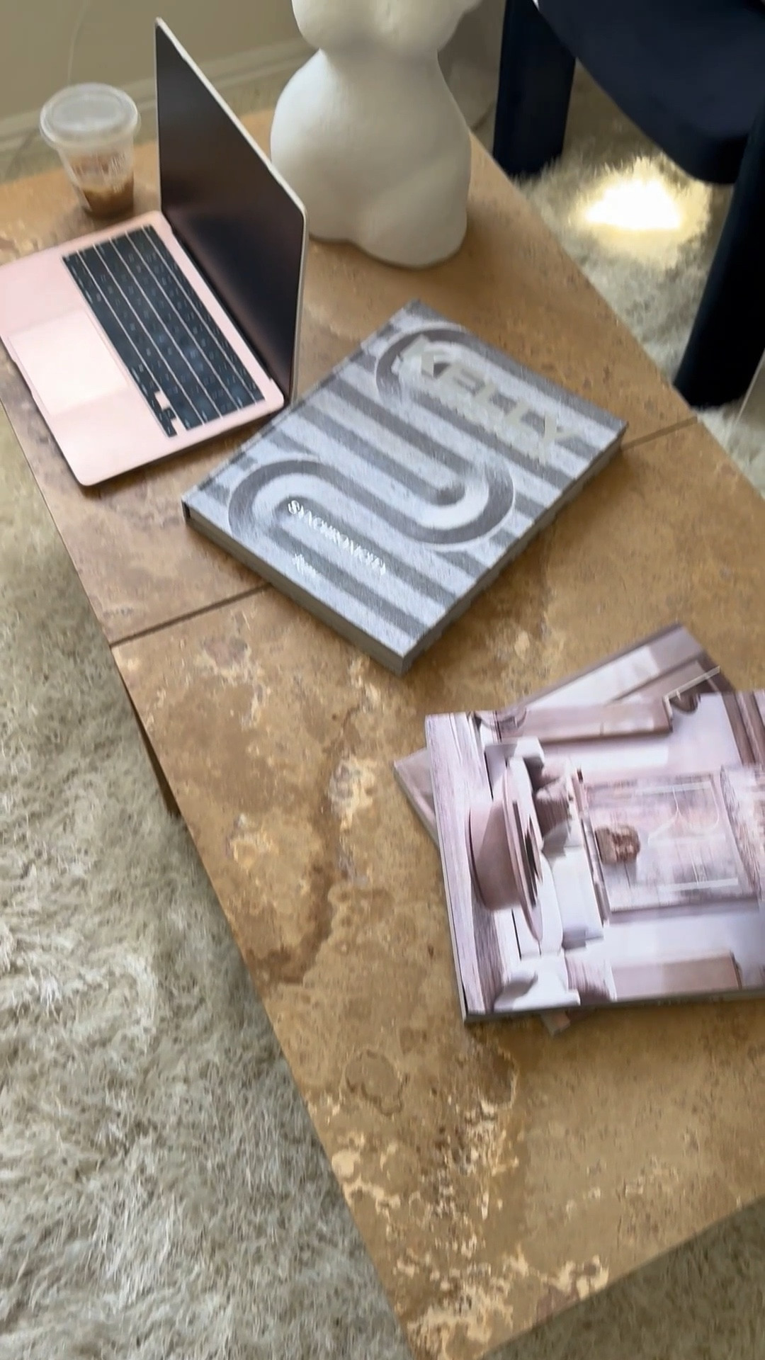 room with a view 🫶🏼

#LTKSeasonal #LTKHome #LTKStyleTip