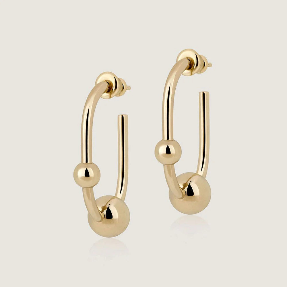 Strathberry - Crescent Hoop Earrings - 22 Carat Gold Gilded - Gold | Strathberry