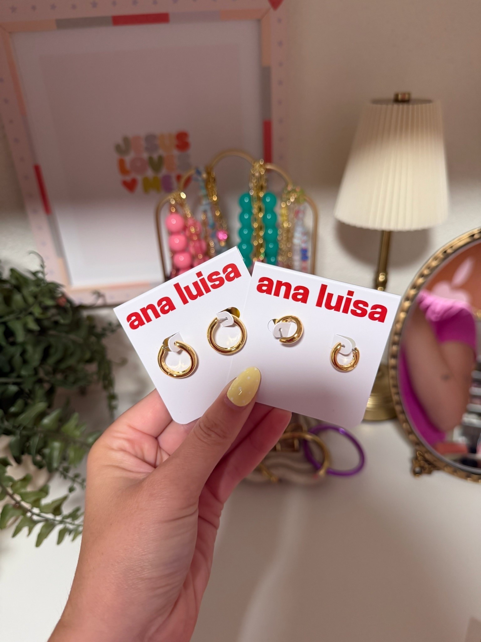 Loving these earrings!!

#LTKootd