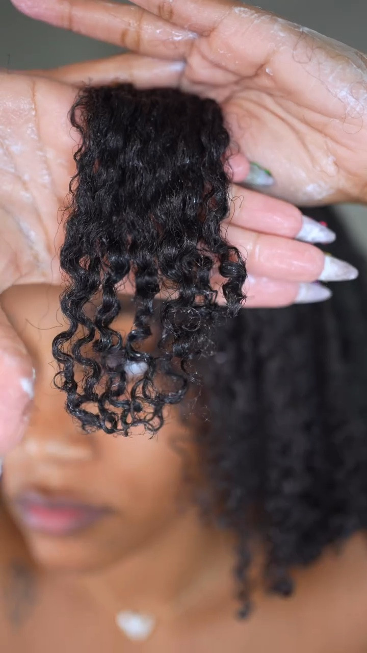 This wash & go combo gave me everything I needed — soft, juicy curls with long-lasting hold.
I used the Cecred Moisture Sealing Lotion (super hydrating and lightweight) paired with Wetline Xtreme Gel (a classic for a reason — strong hold, no flakes, and under $5!).

Luxury meets budget, and my curls are thanking me.

Perfect for type 4 hair, especially if you’re looking for moisture + definition without the crunch.

#naturalhairproducts #washandgocombo #cecredhair #wetlinextreme #type4hairroutine #blackgirlhaircare #moistureandhold

#LTKBeauty