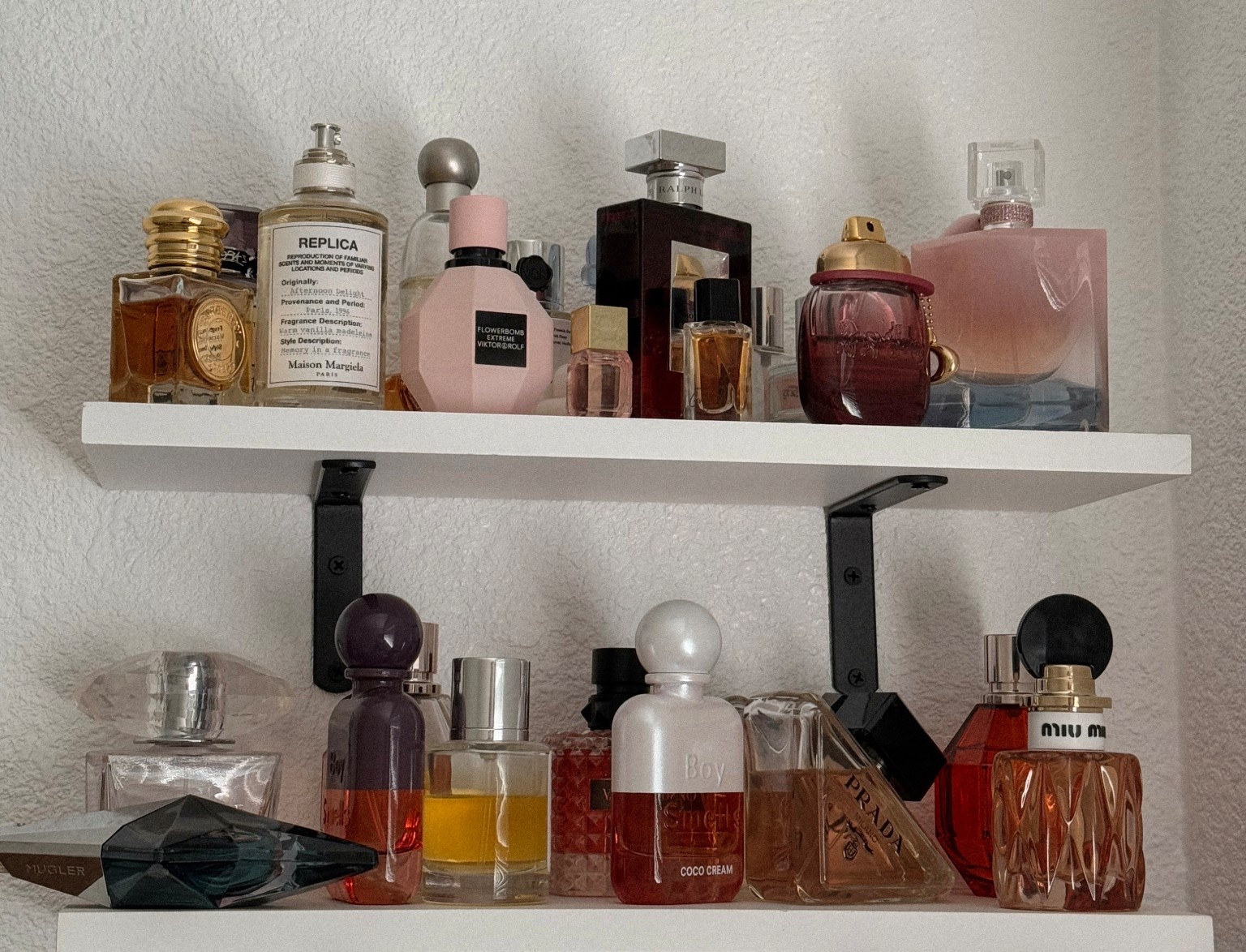 Elizabeth’s Winter Perfumes. She wears them every single day. #perfumes #winterperfumes