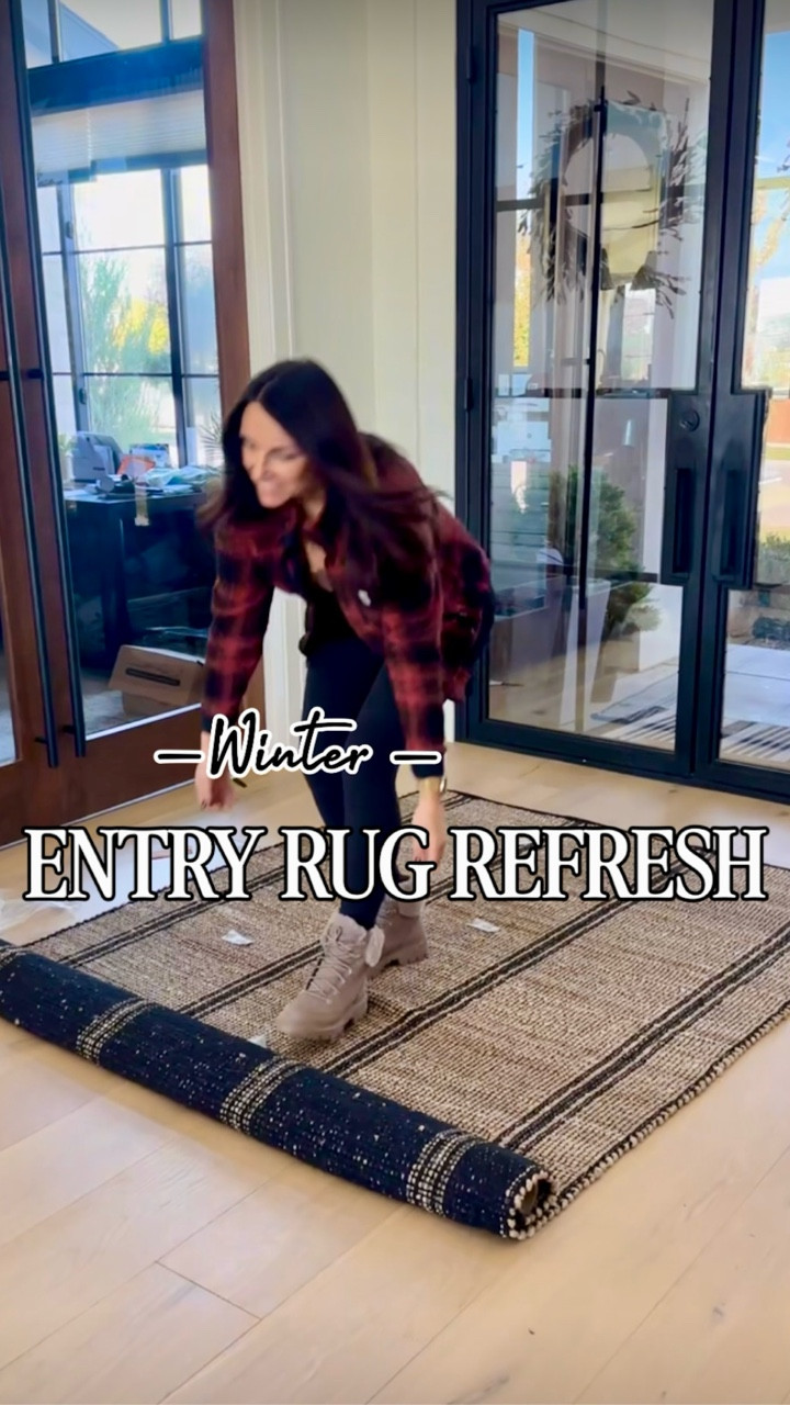 Winter is officially here, which means snow, rain, muddy boots… and the perfect excuse to upgrade our entryway rug 🤍❄️
I swapped our light neutral for this darker, bolder rug — and WOW. It instantly made the space feel warmer, cozier, and so much more practical for the season.

If you need an entryway refresh that’s beautiful, durable, and winter-friendly, this one is a 10/10. I’m obsessed with how it completes the space 😍

Comment RUG and I’ll send you the link!

#amazonfinds #amazonhome #entrywaydecor #entrywayinspo #entrywayrug #winterhome #neutralhome #cozyhome #modernhome #luxeForLess #boujeeonabudget #OurLittlePieceOfIdaHome