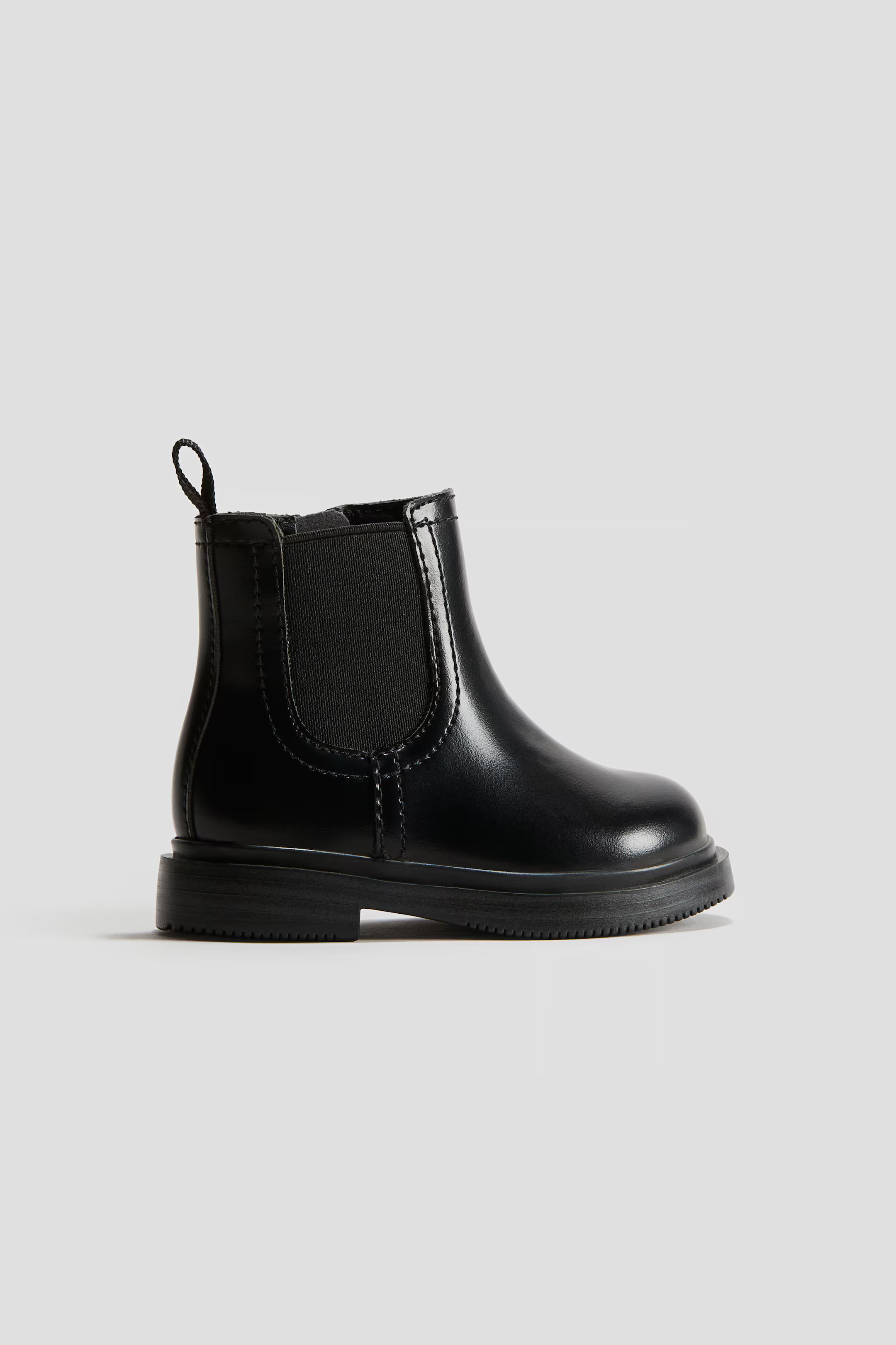 Chelsea Boots | H&M (US + CA)