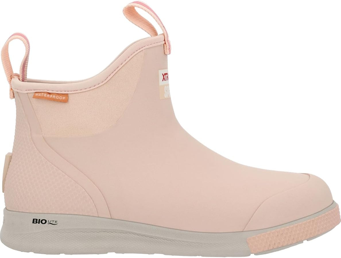 Xtratuf Women's Ice 6 Inch Rubber Ankle Deck Boot | Amazon (US)