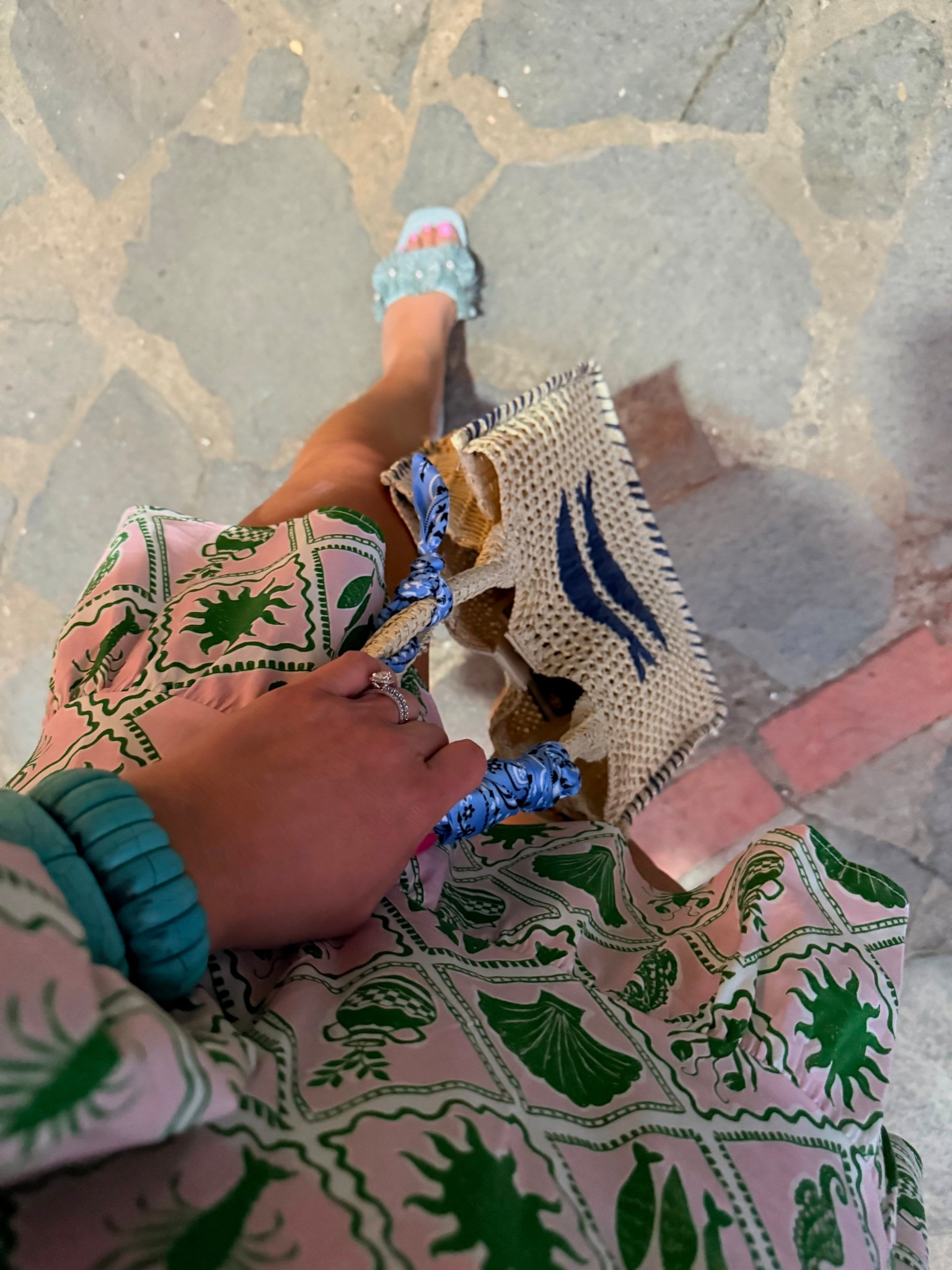 Mumu 🏝️ 

Runs TTS. 

Fish 🐟 raffia bag 

#LTKootd #LTKdayinmylife #LTKSeasonal