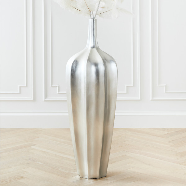 Accolade Vase | Z Gallerie