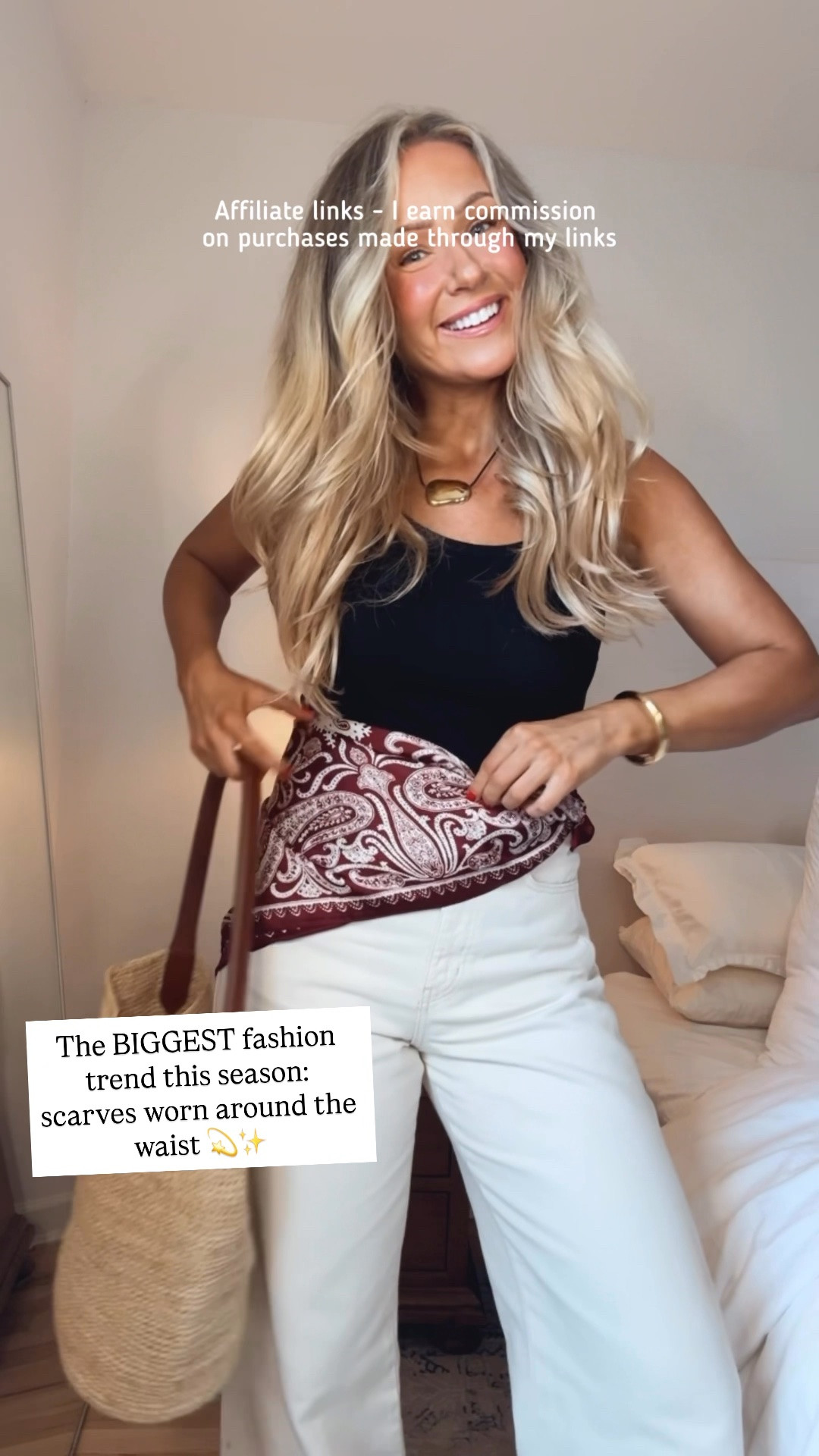 Affiliate links - I earn commission on purchases made through my links 

Casual and trendy summer outfits
Ecru jeans
Black tank top
Jelly kitten heel sandals
Scarf around the waist trend