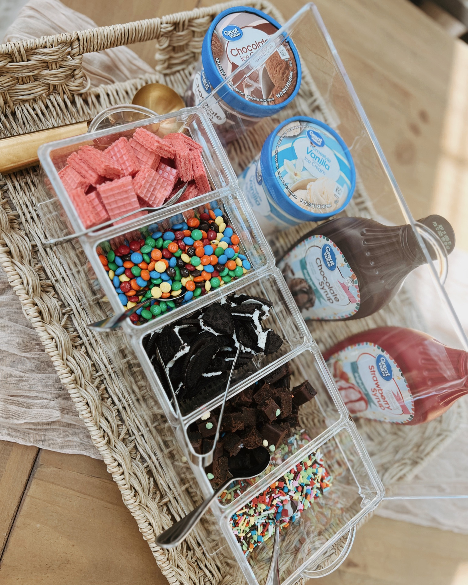 ICE CREAM SUNDAE 🍨

food idea with @walmart finds! #walmartpartner Created this little sundae ice cream bar for my boys and they just loved it so much! 

details here:
+ tray I am obsessed with from the BHG line
+ toppings included: wafers, cookies, brownie bites, and sprinkles
+ vanilla and chocolate flavor ice cream 
+ chocolate and strawberry syrups

I’ll have this all linked in my bio along with some other Walmart finds perfect for any summertime celebration! #walmartgrocery #welcometoyourwalmart #walmartfinds 



#LTKFind #LTKunder50 #LTKhome