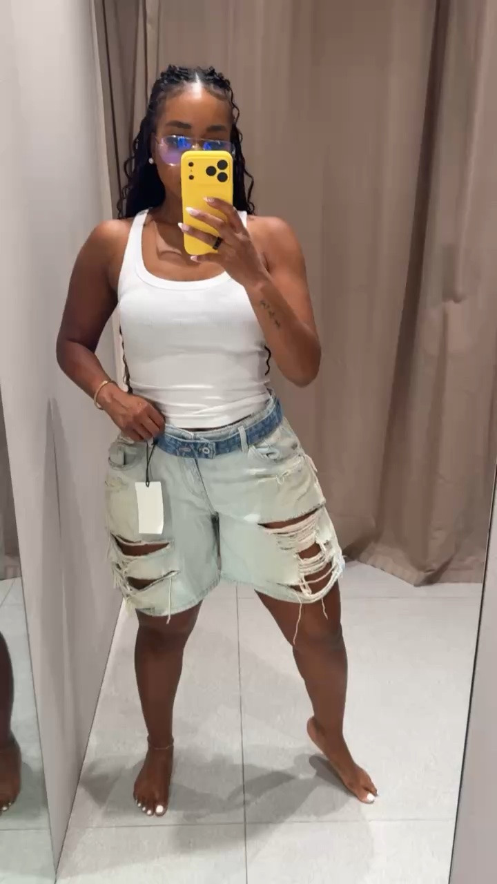 bermuda shorts can be a summer to fall outfits women love! Pair with a leather jacket and boots when cold or lighter layers!

#LTKootd #LTKMidsize