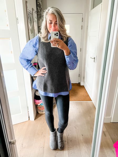 Outfits of the week

An oversized blue striped shirt (Zara, L) paired with Spanx faux leather leggings (size up) and a charcoal knitted vest (M, tall). Ugg Classic mini boots in grey (I size one down in these). 

#LTKunder100 #LTKSeasonal #LTKworkwear