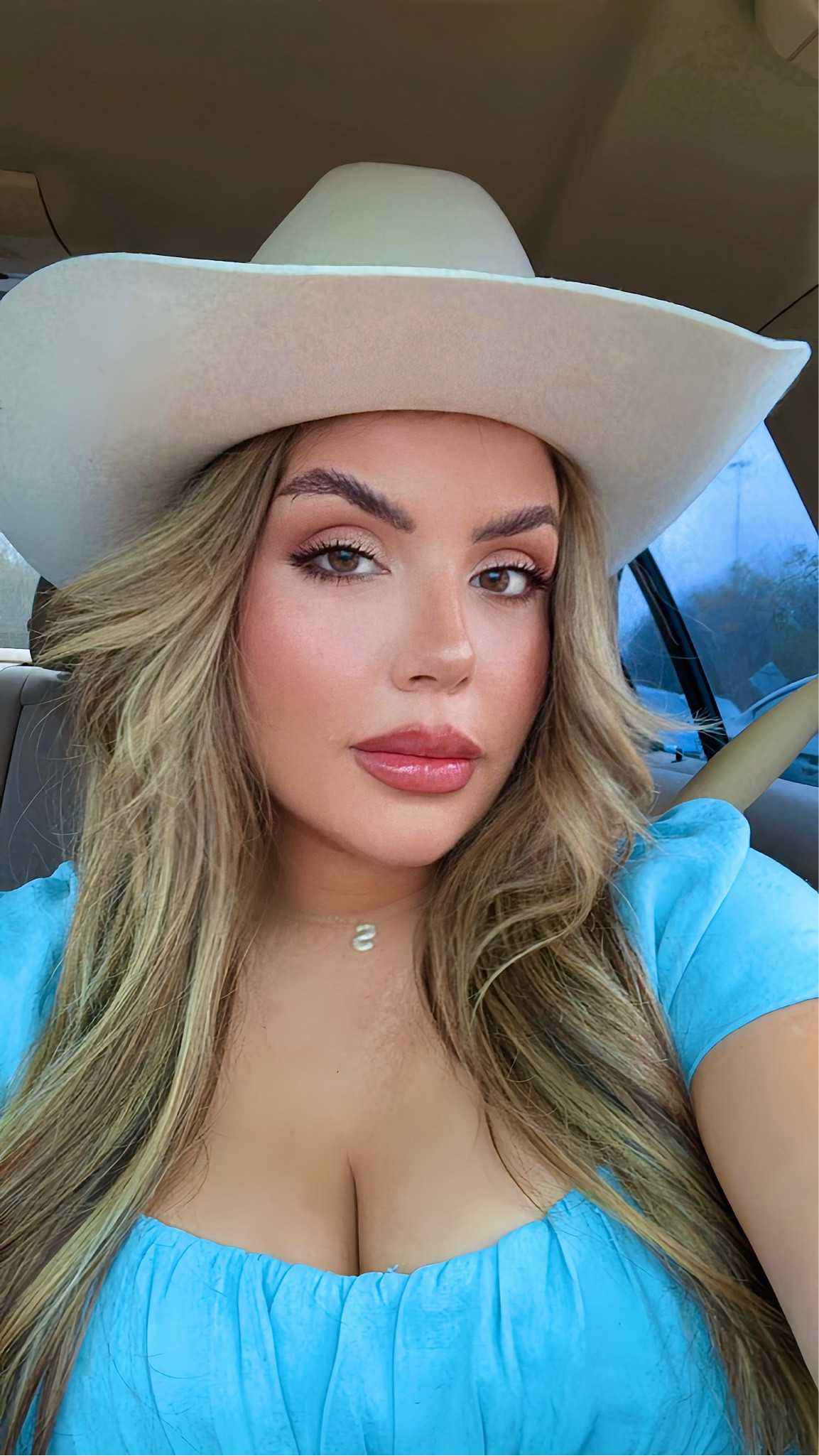 Rodeo Makeup 

#LTKU #LTKbeauty #LTKstyletip