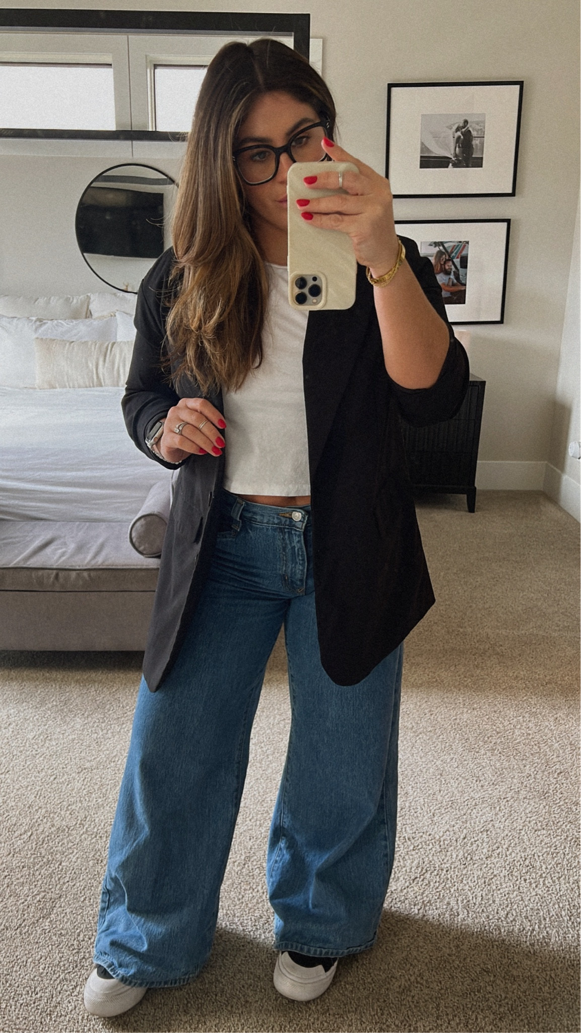 it felt like it wasn’t ever going to warm up, but I was here for the warm winter day today! 

t: m | blazer: l | b: 32 

#LTKmidsize