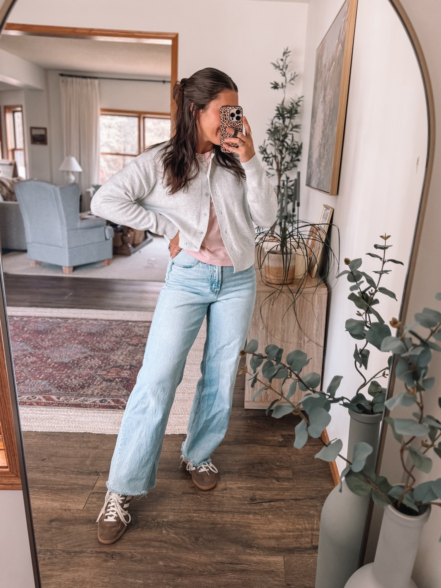 Casual spring outfit. 4 in old navy jeans 

#LTKootd #LTKmomlife #LTKgrwm