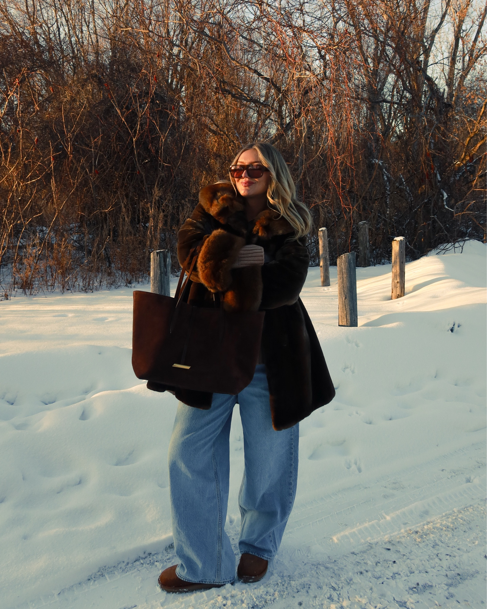 mama bear vibes 🐻❄️ loving these jeans, they aren’t maternity but because they’re low rise they fit under the bump! (wearing size 30 and normally I’d be a 26)

#LTKwinter #LTKmaternity #LTKcanada