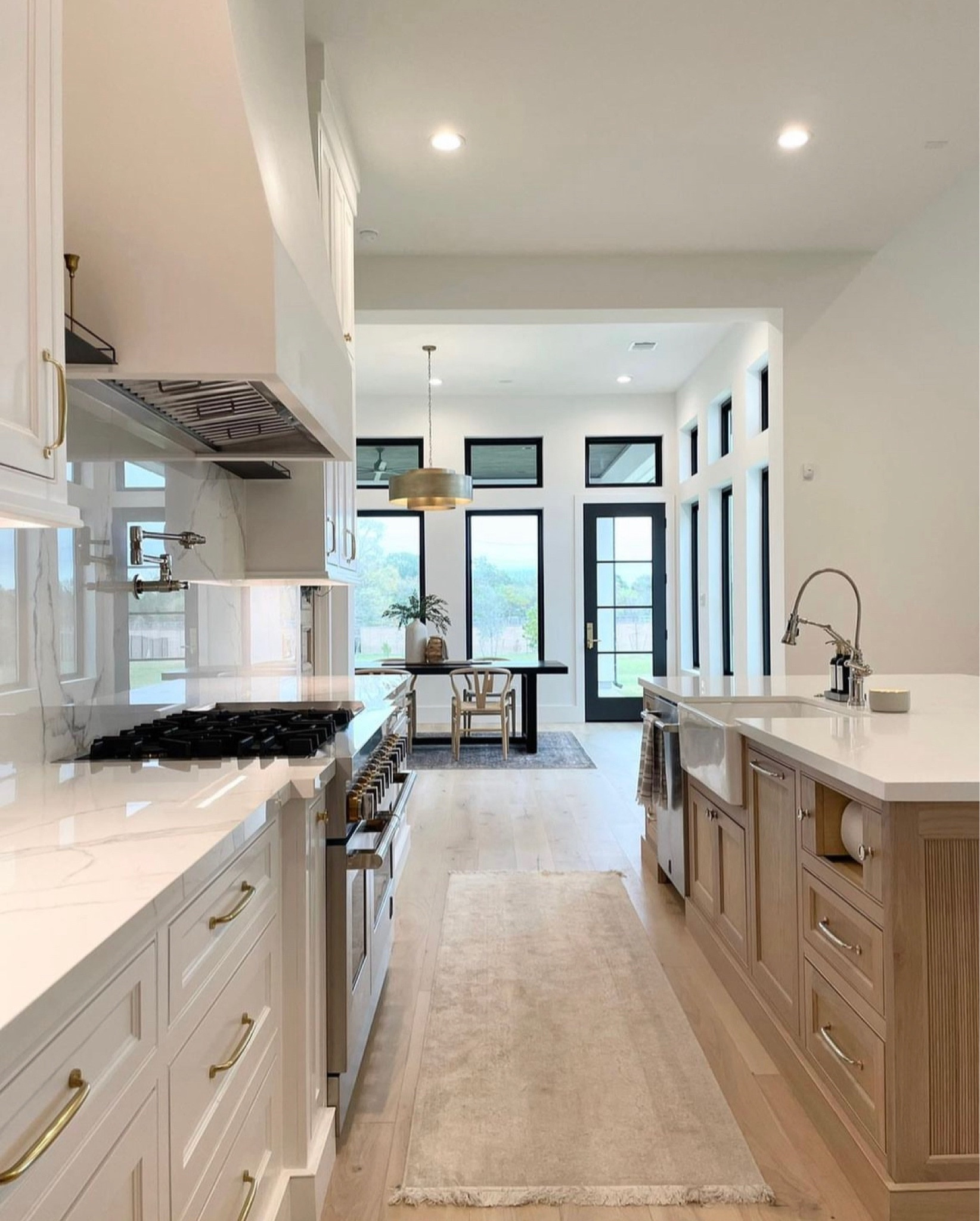 Kitchen design. Interior design. Neutral home. Dining room. Neutral rugs. 

#kellerandoak #ltkhome #rugs #runner #kitchenrug #diningroomchairs 