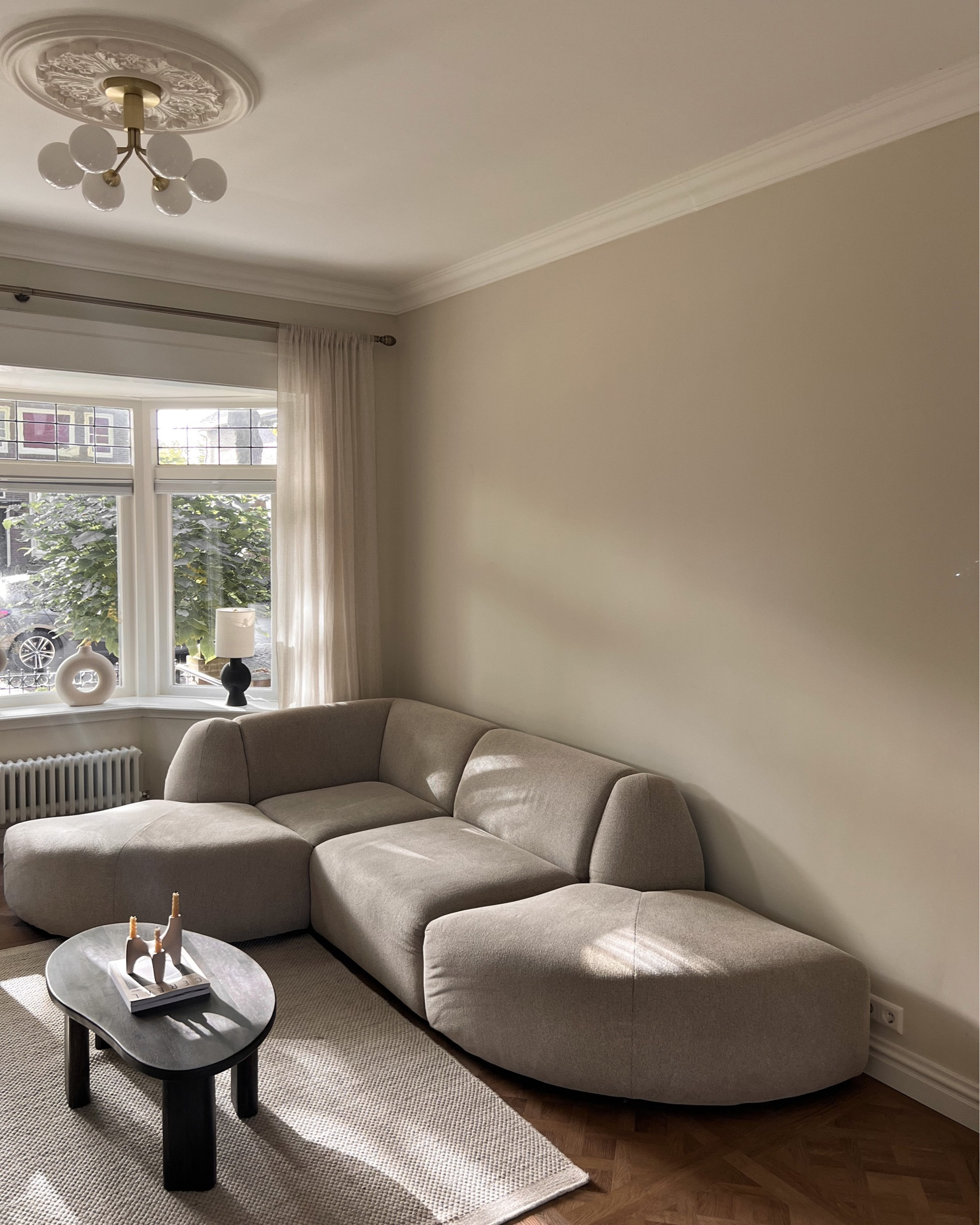 My new asymmetric coffee table from H&M.

#LTKhome