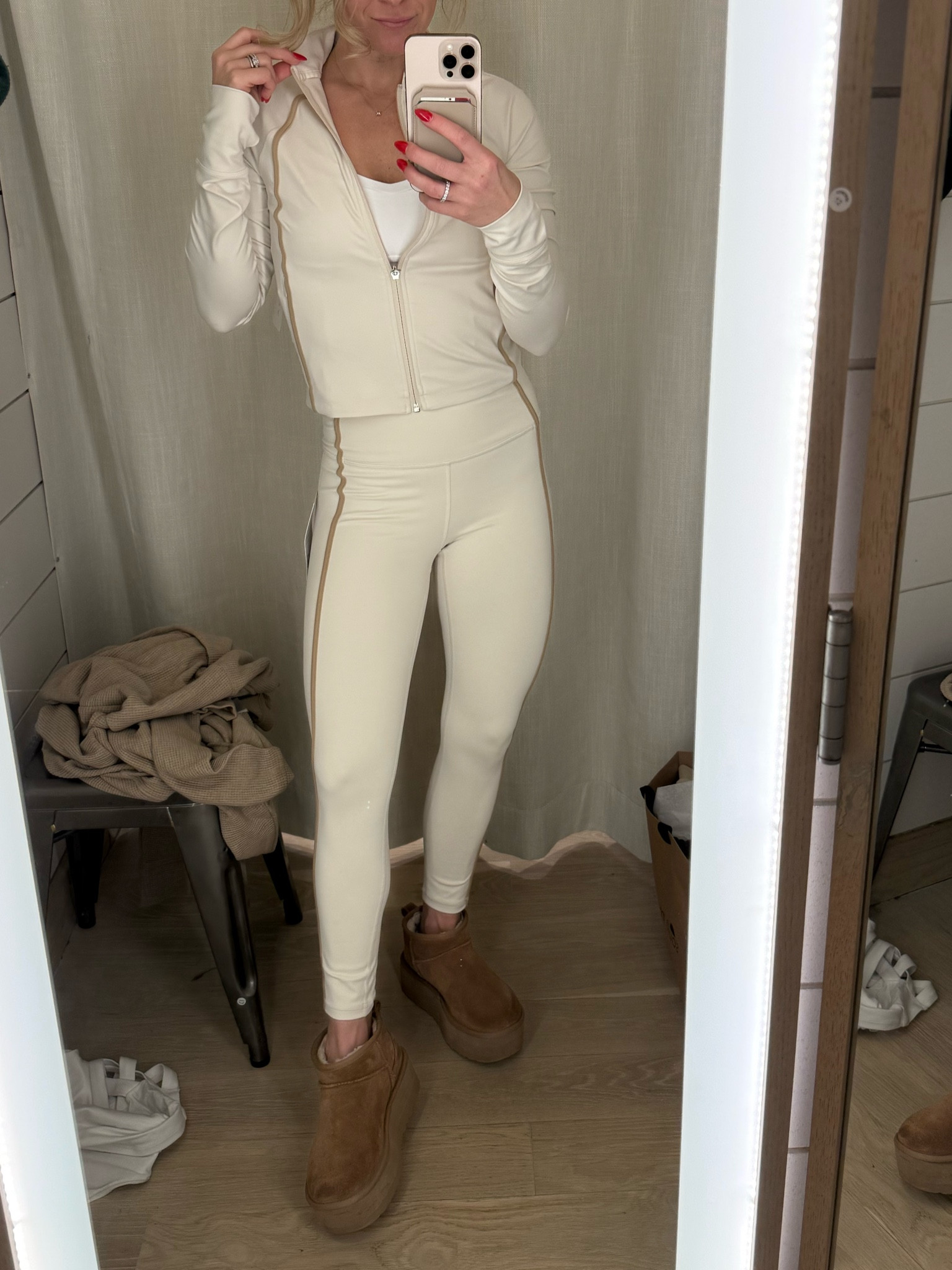 Need this in every color!!

#LTKActive #LTKStyleTip