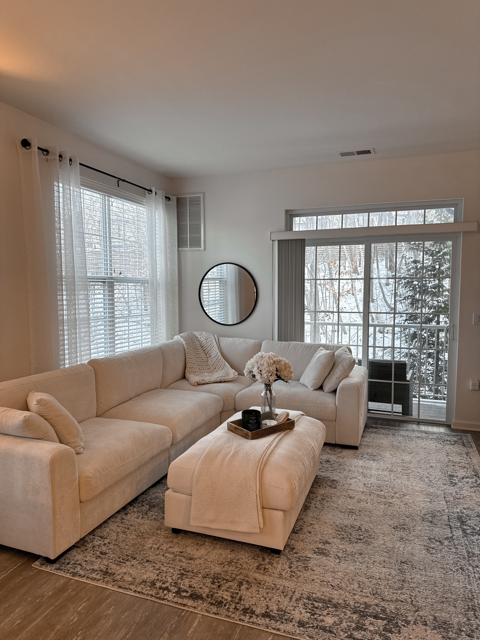 Loving our new couch 🤍 so affordable from Wayfair! Tagged everything I could below 🫶🏼

#LTKHome #LTKSeasonal #LTKFindsUnder100