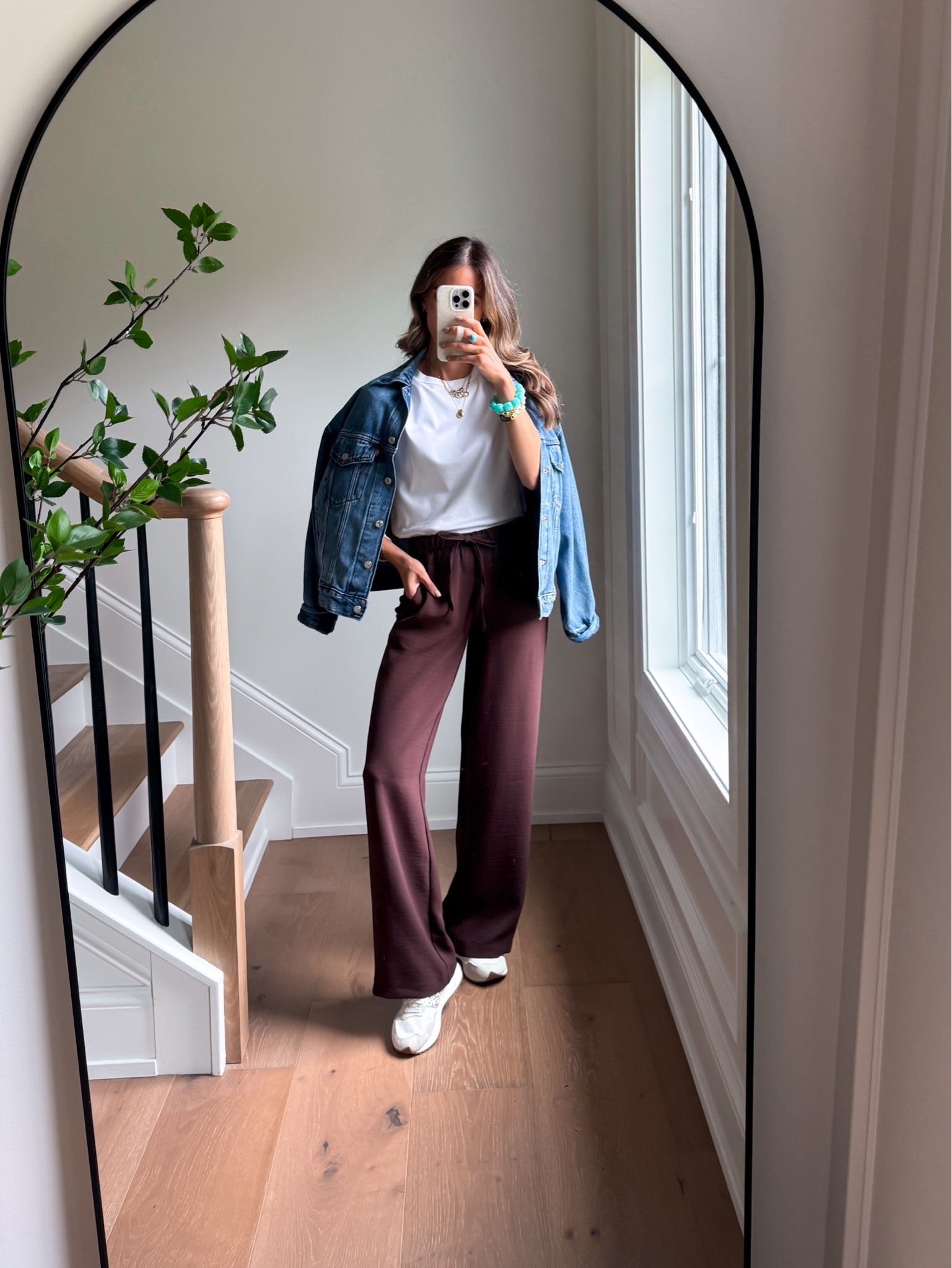 Travel outfit basics. Pants come in lengths.

#LTKootd #LTKTravel #LTKdayinmylife