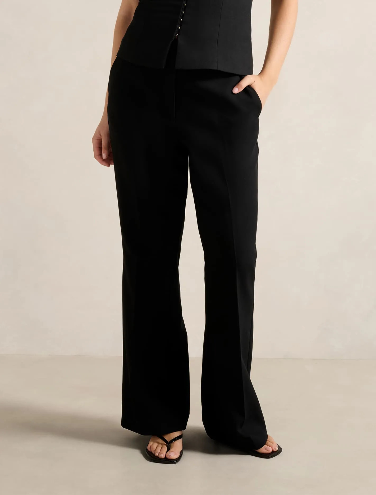 Clara Bootcut Pants | Forever New (AU)