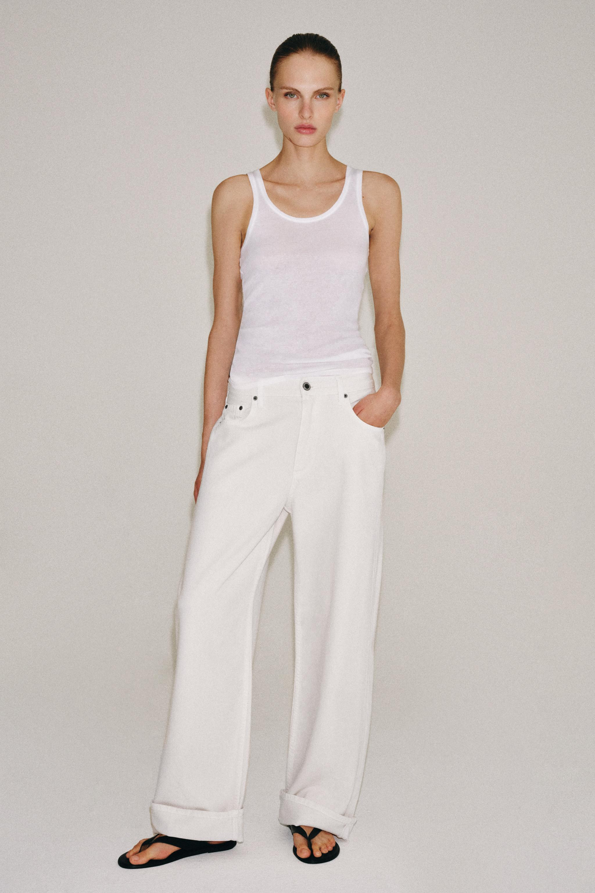 MID-RISE - RELAXED LEG - FULL LENGTHZARA WOMAN COLLECTIONMid-rise jeans with belt loops. Five poc... | Zara US