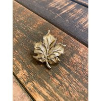 Golden Leaf Brooch, Autumn Fall Pin, Jewelry | Etsy (UK)