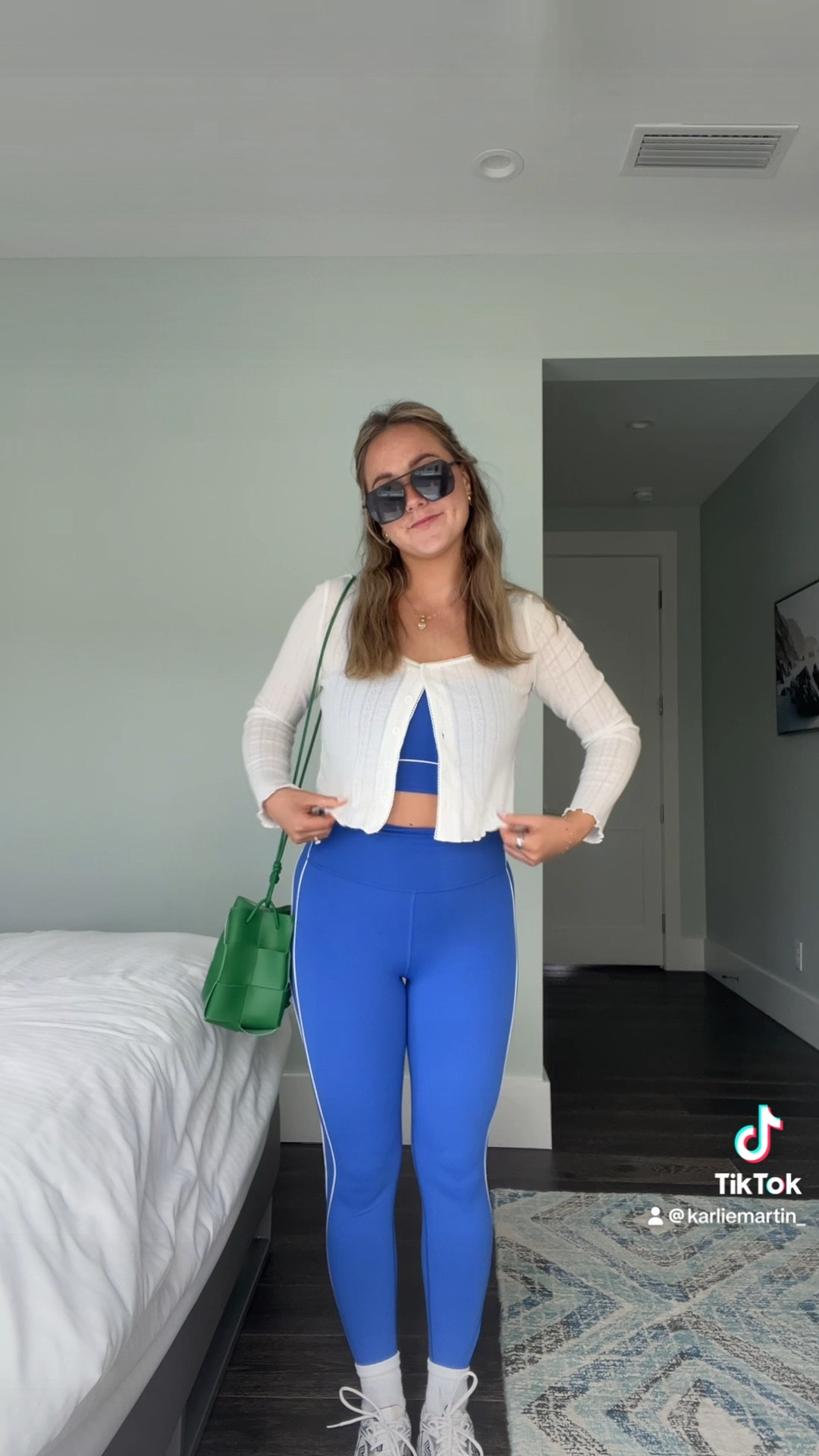 Coffee run 

#LTKActive #LTKFitness #LTKFindsUnder50