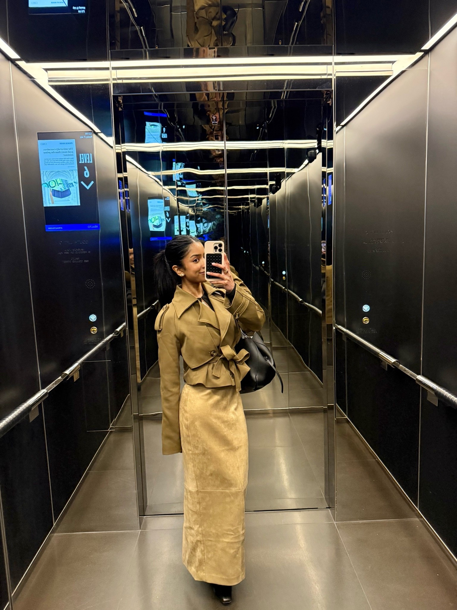 Work fit

#LTKaustralia #LTKwinter #LTKworkwear